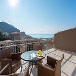Kvin2 Apartments