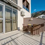 Kvin2 Apartments